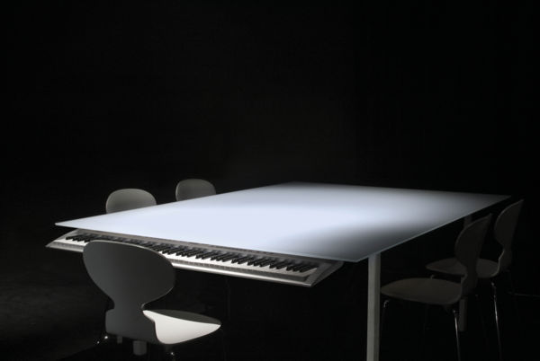 Flat_piano